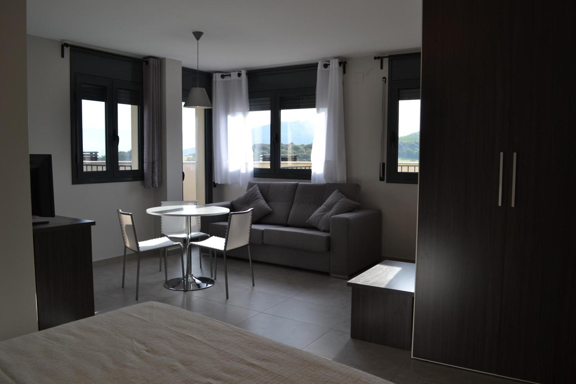 Cal Ribero Aparthotel Vilanova De La Sal Phòng bức ảnh