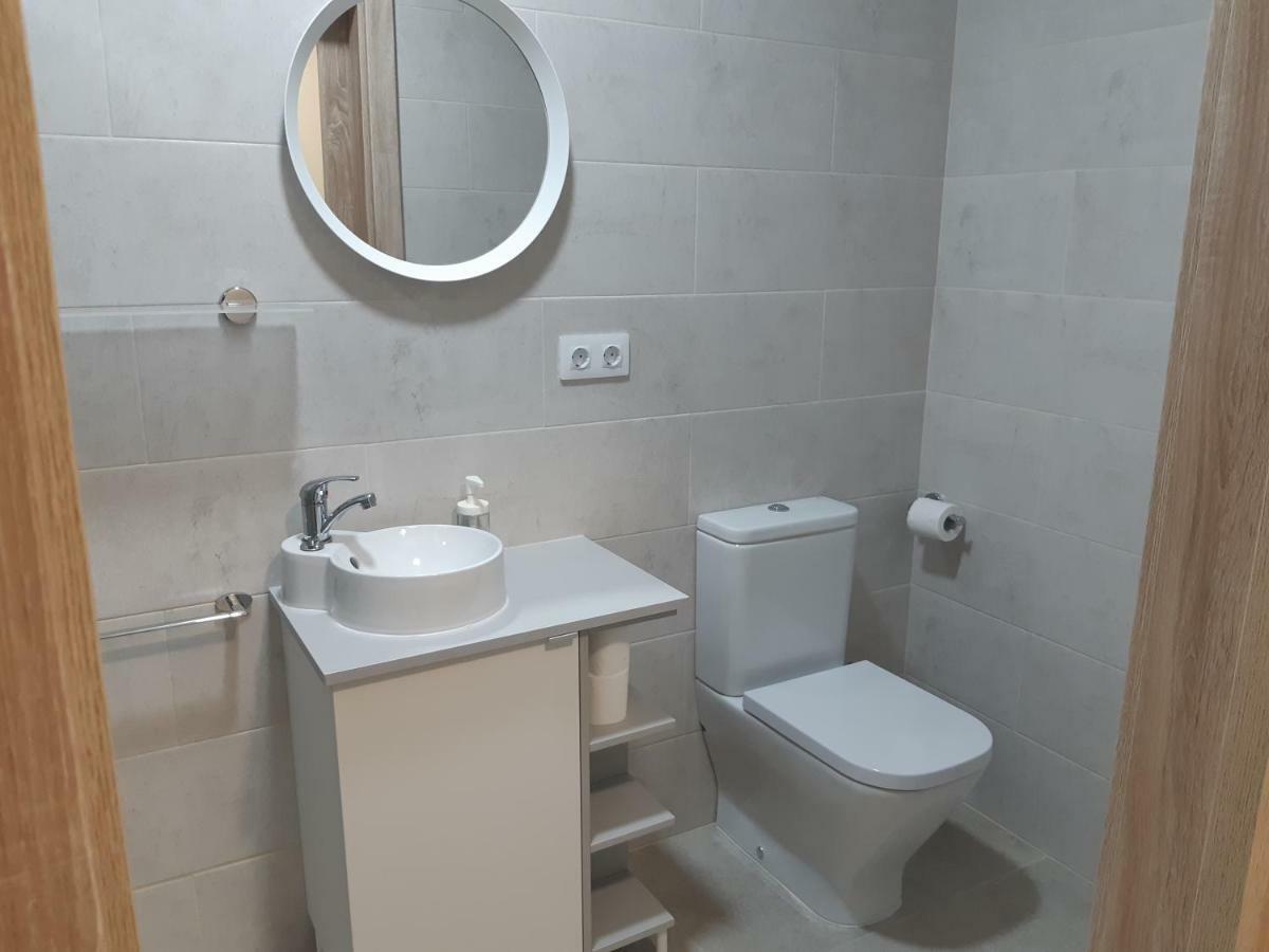 Cal Ribero Aparthotel Vilanova De La Sal Ngoại thất bức ảnh