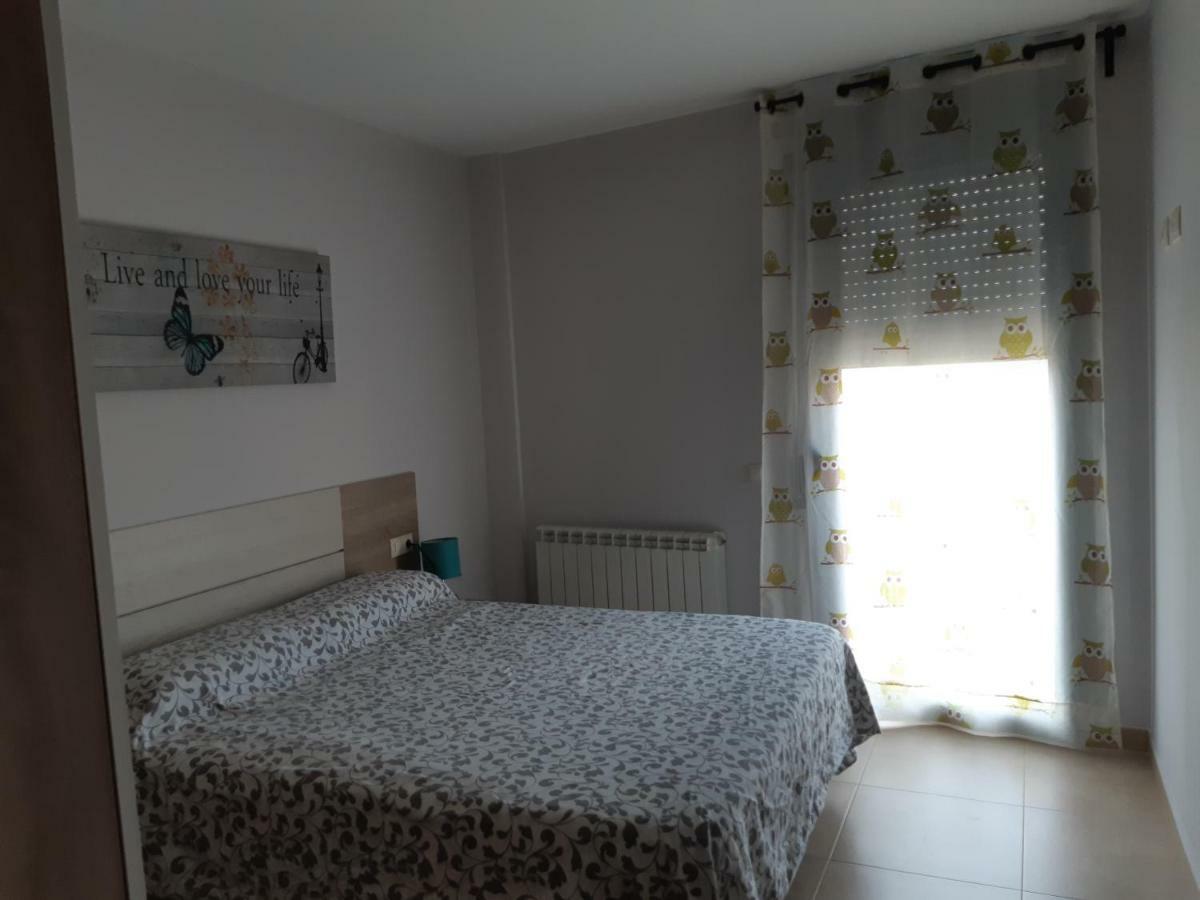 Cal Ribero Aparthotel Vilanova De La Sal Ngoại thất bức ảnh