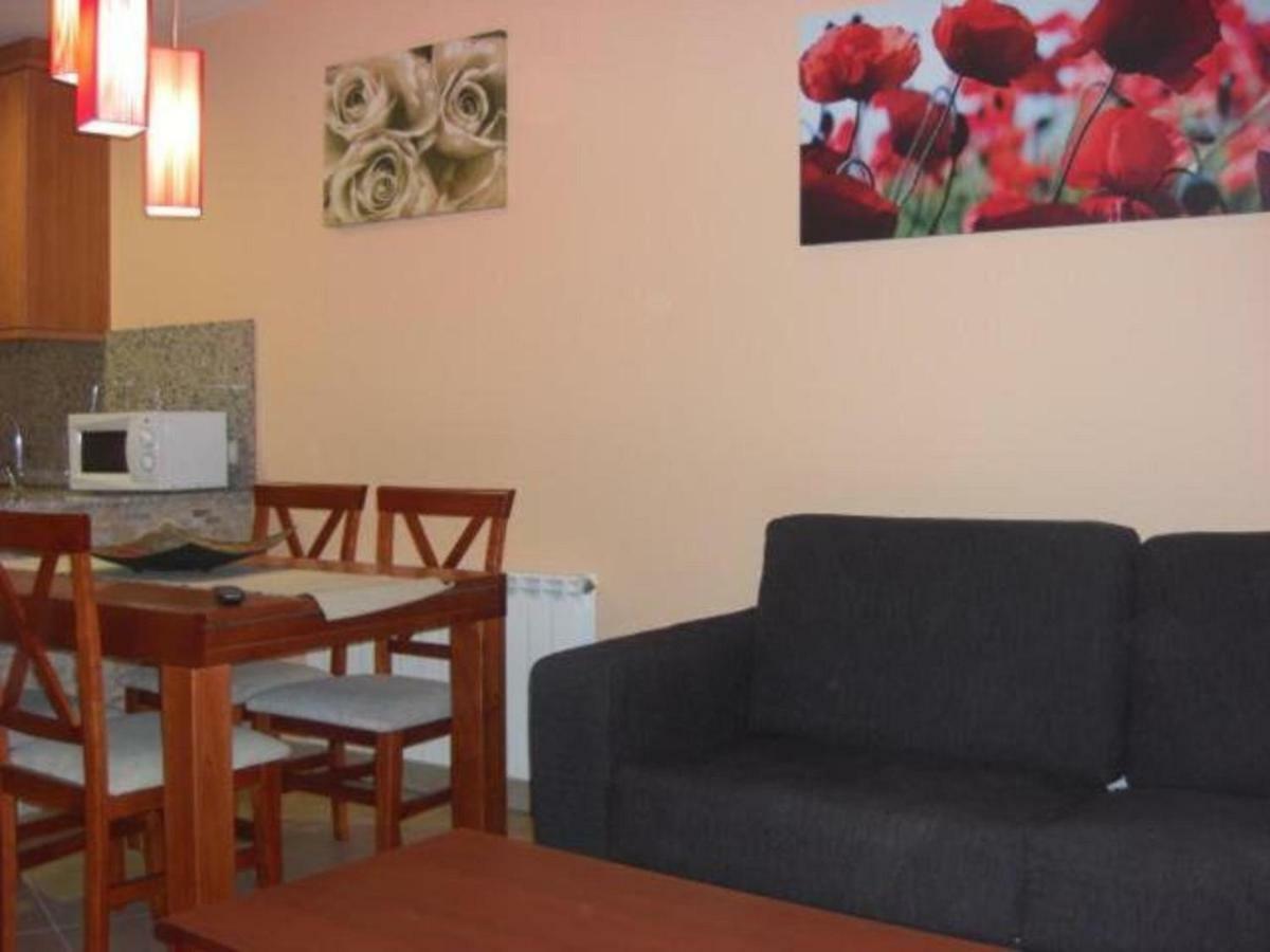 Cal Ribero Aparthotel Vilanova De La Sal Ngoại thất bức ảnh