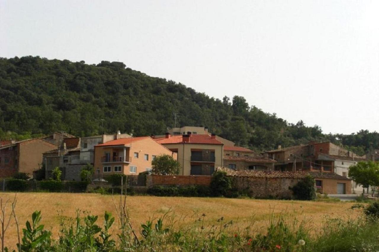 Cal Ribero Aparthotel Vilanova De La Sal Ngoại thất bức ảnh