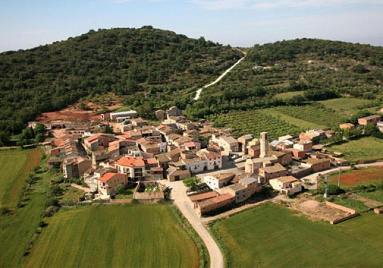Cal Ribero Aparthotel Vilanova De La Sal Ngoại thất bức ảnh